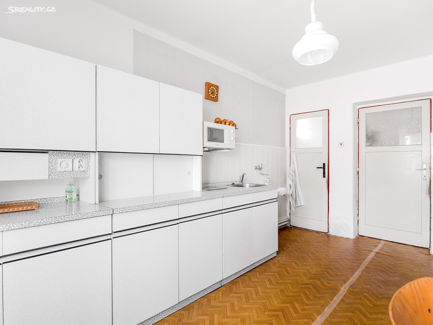 Prodej  rodinného domu 110 m², pozemek 723 m², Pardubice - Hostovice, okres Pardubice