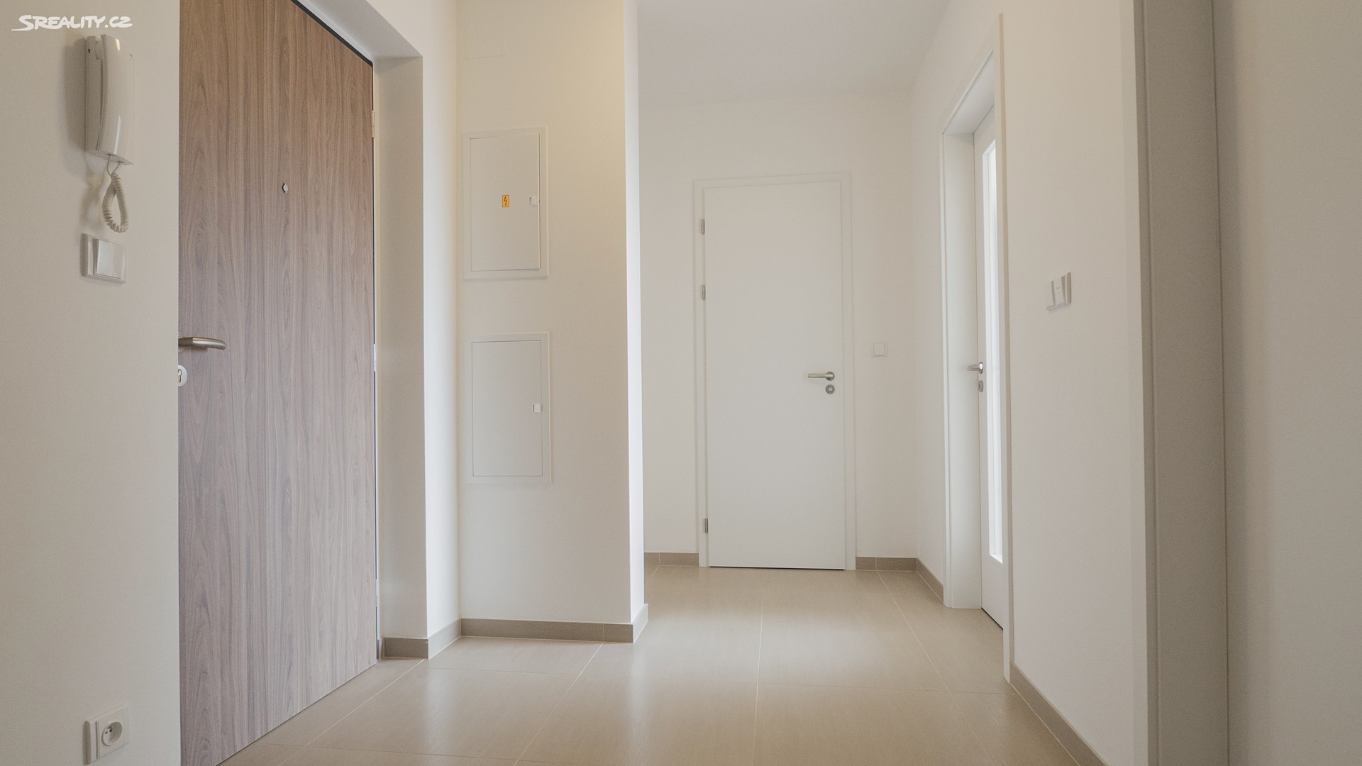Pronájem bytu 2+kk 62 m², Bratranců Veverkových, Pardubice - Zelené Předměstí