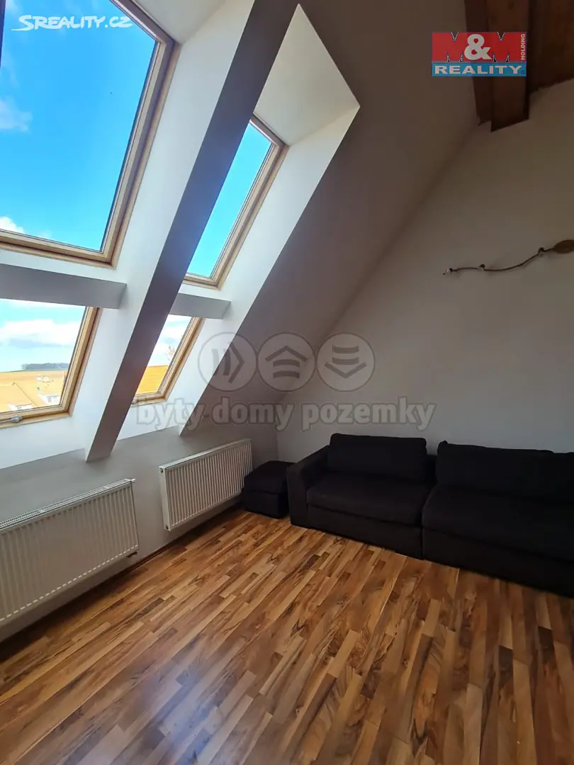 Prodej bytu 1+kk 44 m², Roztocká, Velké Přílepy