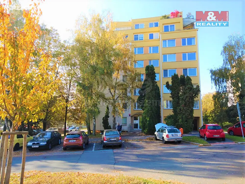 Prodej bytu 3+1 63 m², Šimůnkova, Praha 8 - Kobylisy
