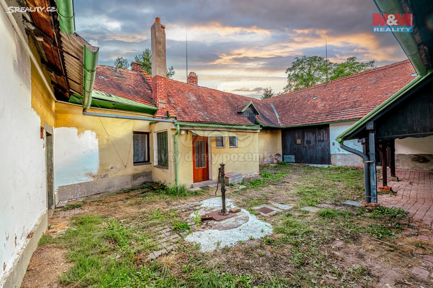 Prodej  rodinného domu 242 m², pozemek 1 162 m², Hrušová, okres Ústí nad Orlicí