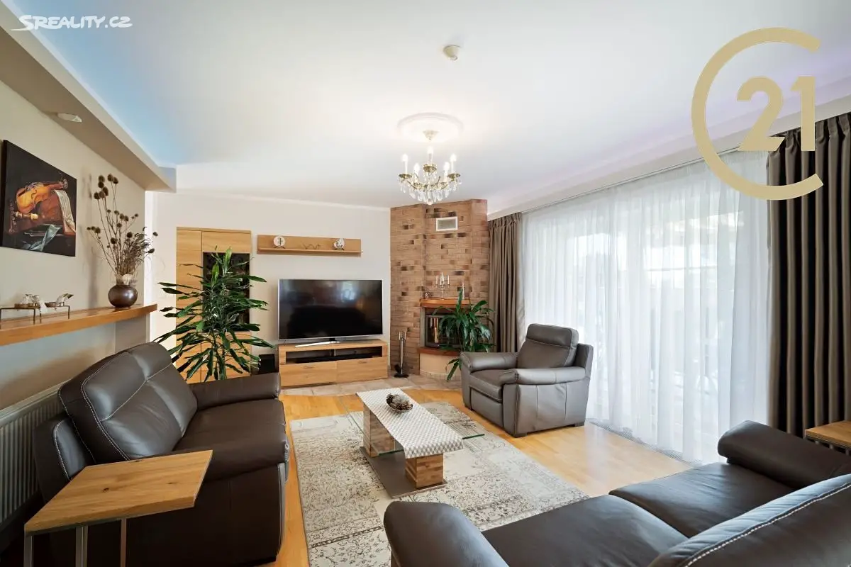 Prodej  rodinného domu 260 m², pozemek 1 166 m², Smrková, Velká Dobrá