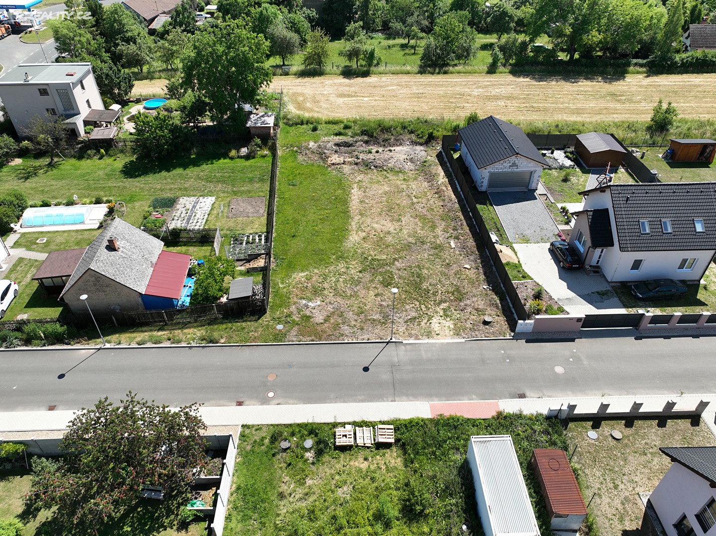 Prodej  stavebního pozemku 885 m², V Cihelně, Bezno