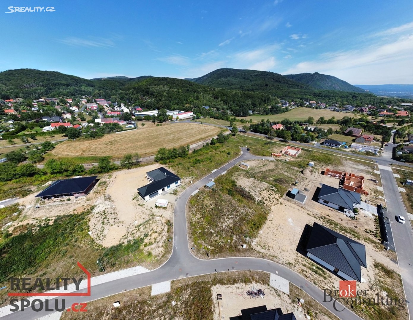 Prodej  stavebního pozemku 1 127 m², Vysoká Pec, okres Chomutov