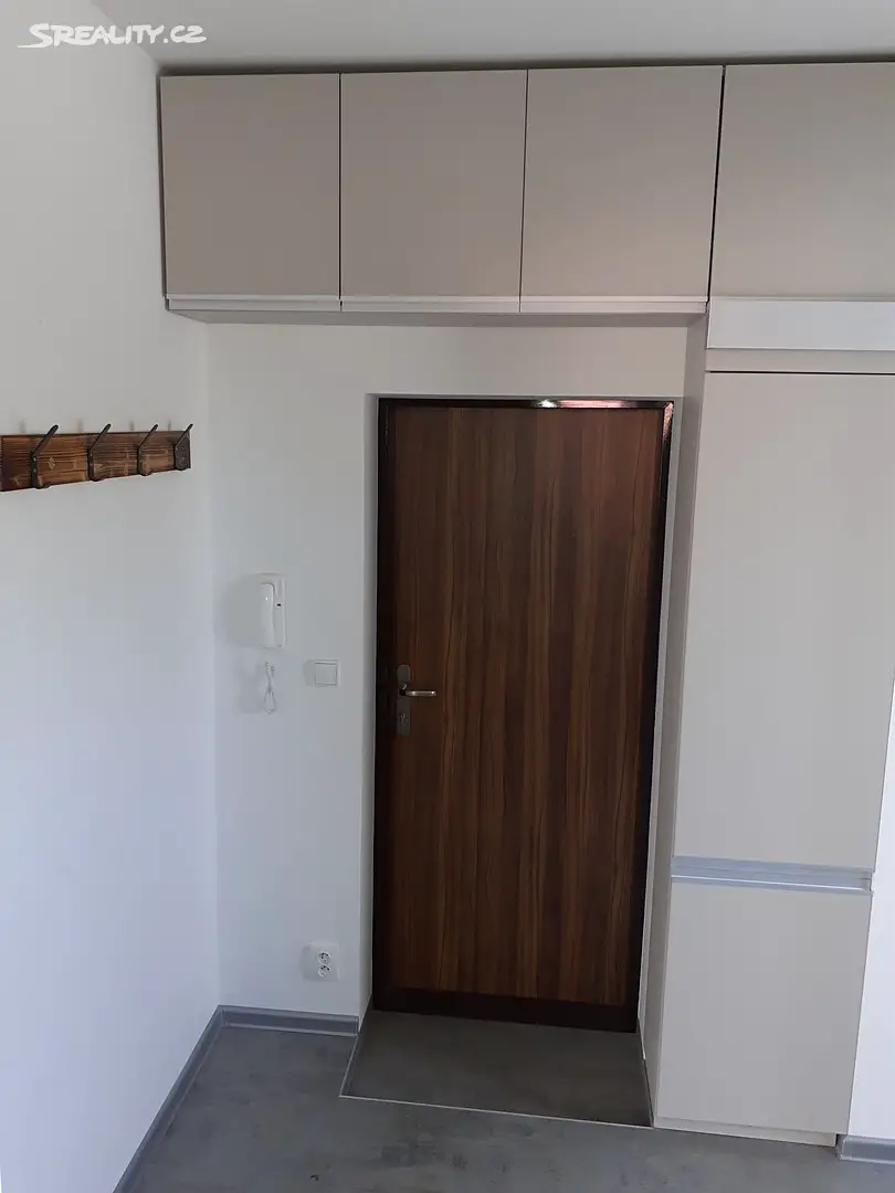 Pronájem bytu 2+kk 38 m², Břeclav