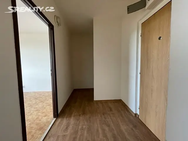 Pronájem bytu 2+kk 48 m², Okružní, Český Těšín