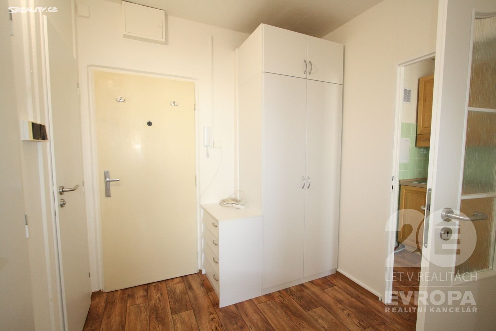 Pronájem bytu 2+kk 42 m², Holandská, Kladno - Kročehlavy