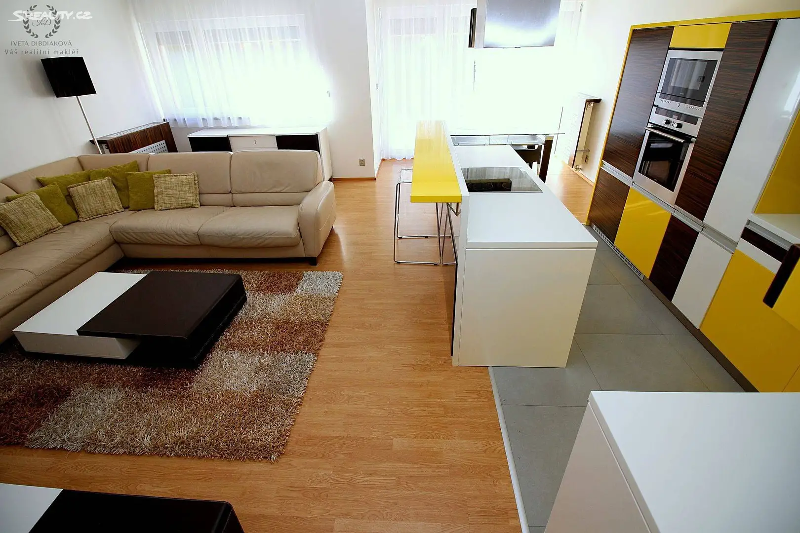 Pronájem bytu 3+kk 89 m², Holubinková, Praha 10 - Pitkovice