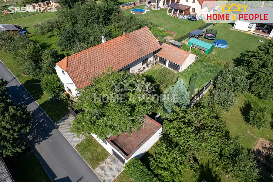 Prodej  rodinného domu 193 m², pozemek 1 400 m², Toušice, okres Kolín