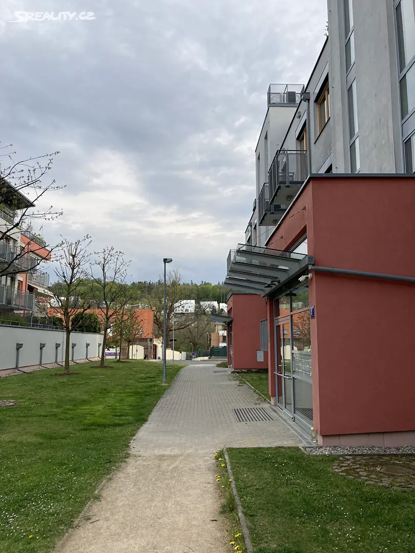 Pronájem bytu 2+kk 63 m², Naardenská, Praha 6 - Liboc