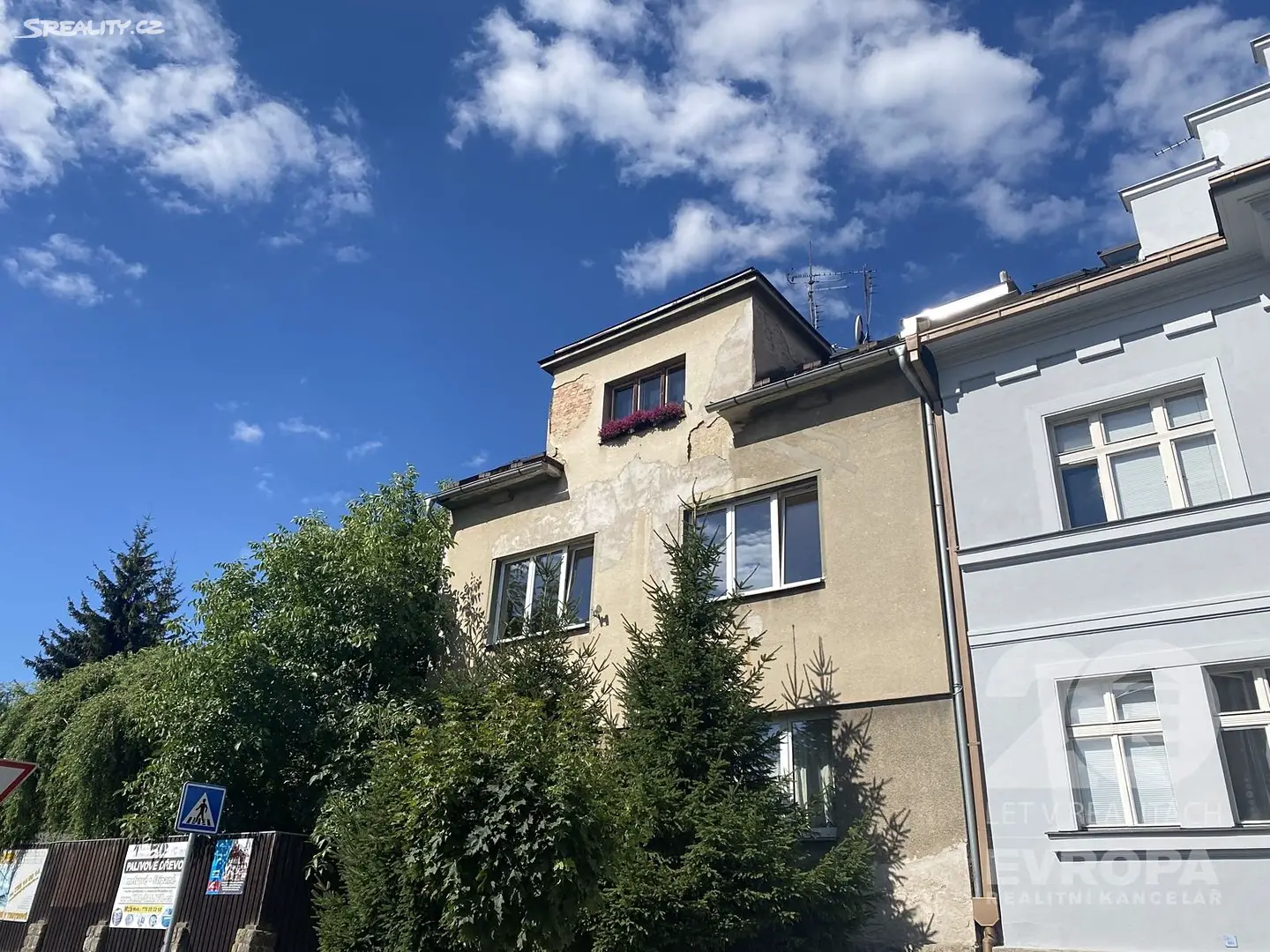 Pronájem bytu 3+1 90 m², Kotkova, Dvůr Králové nad Labem