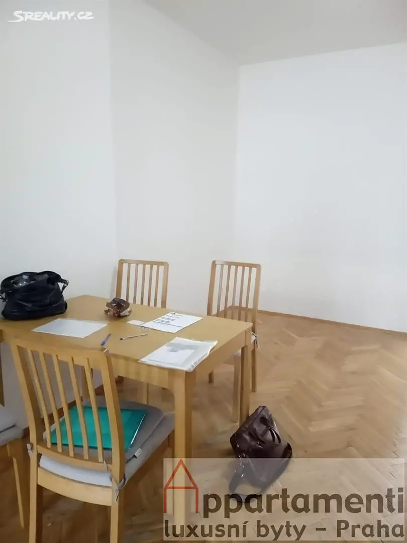 Pronájem bytu 3+1 96 m², Veverkova, Praha 7 - Holešovice