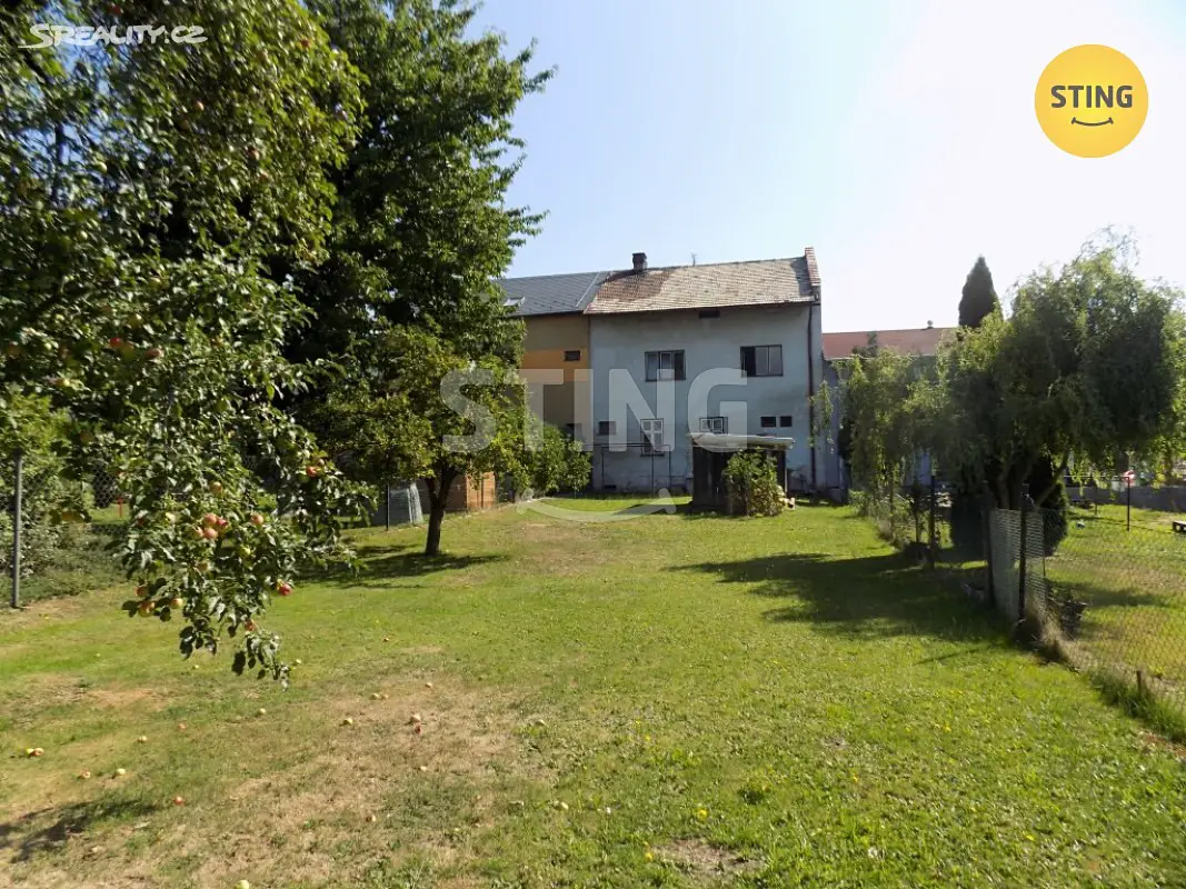 Prodej  rodinného domu 170 m², pozemek 742 m², Služovice, okres Opava