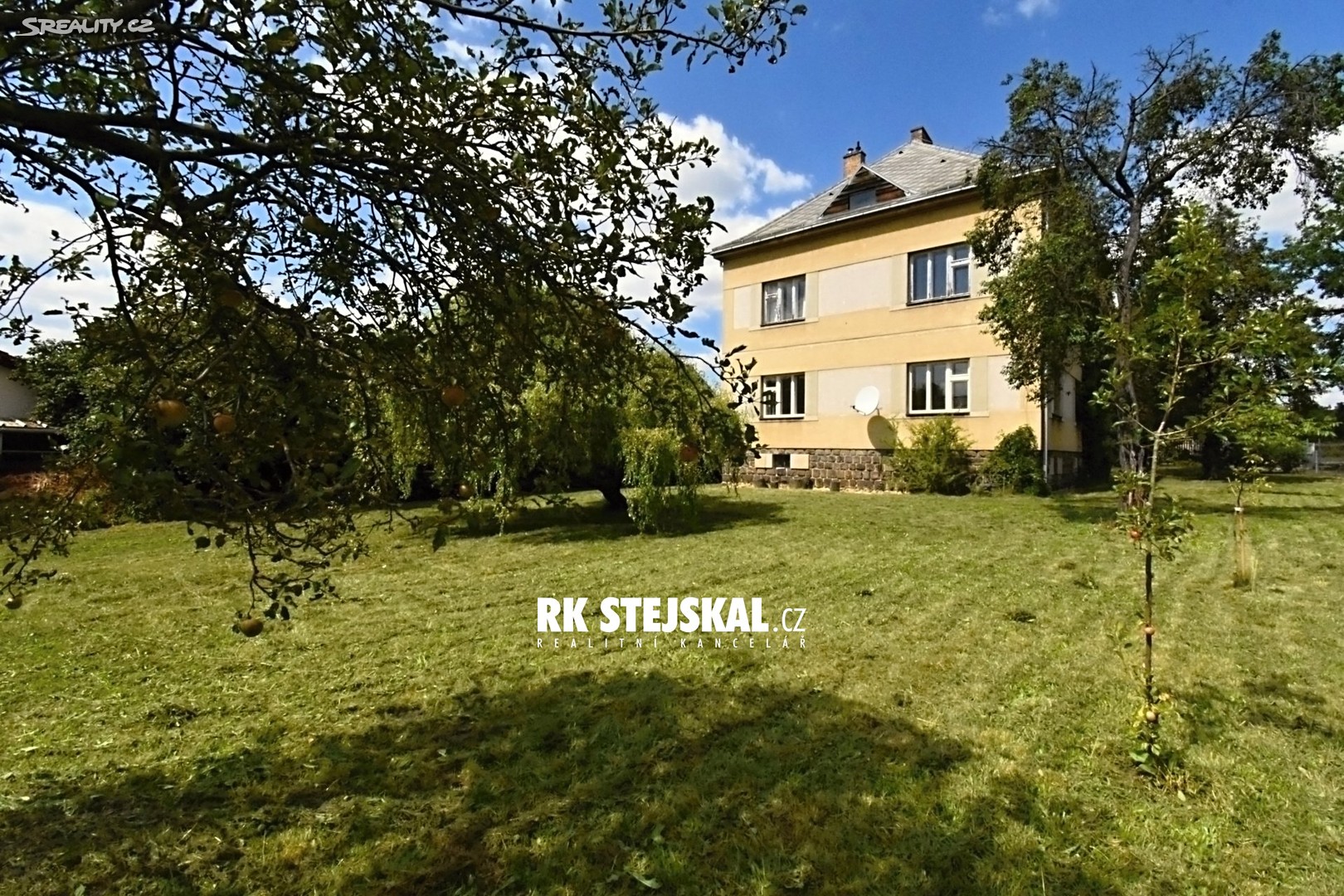 Prodej  vily 226 m², pozemek 1 255 m², Hrdějovice, okres České Budějovice