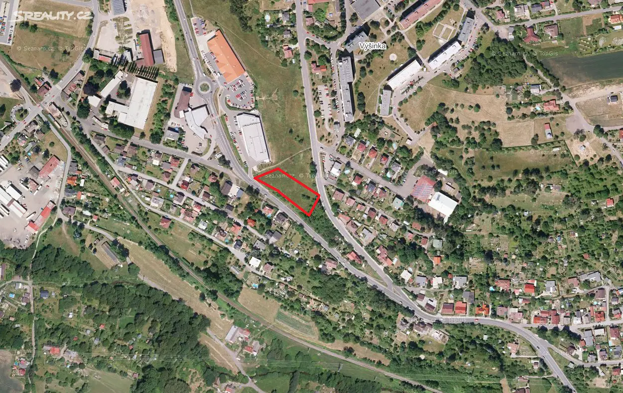 Prodej  komerčního pozemku 1 054 m², Turnov, okres Semily