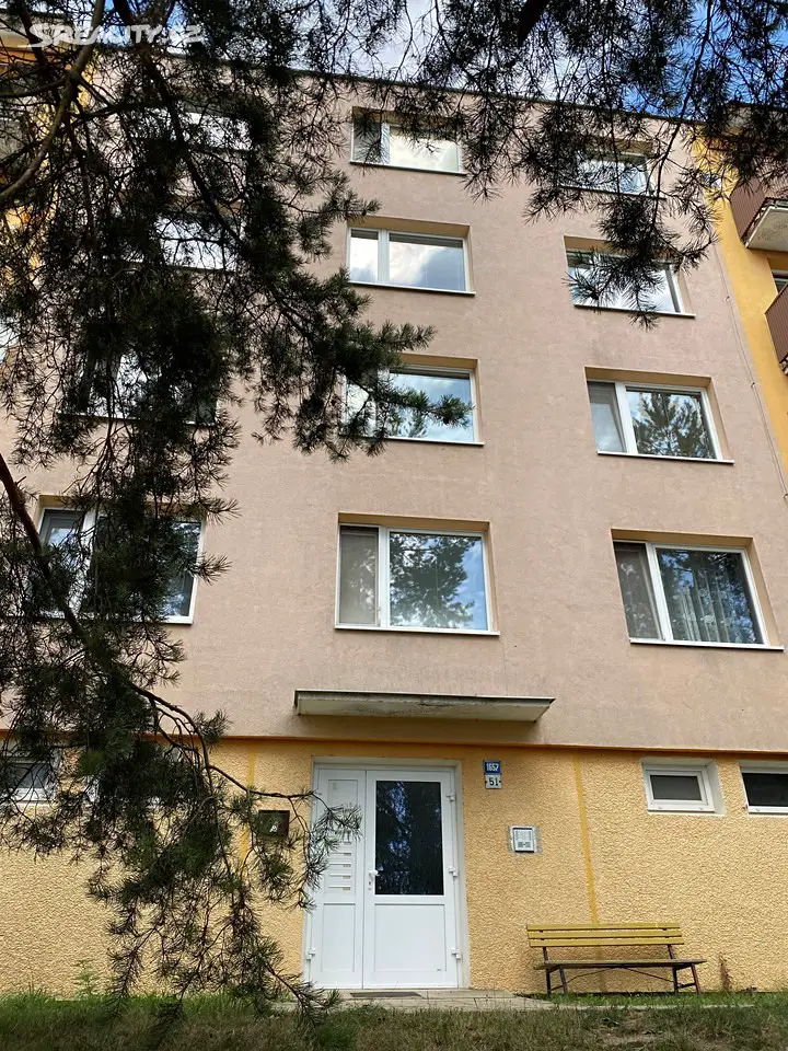 Prodej bytu 3+1 75 m², Bezděkov, Velké Meziříčí