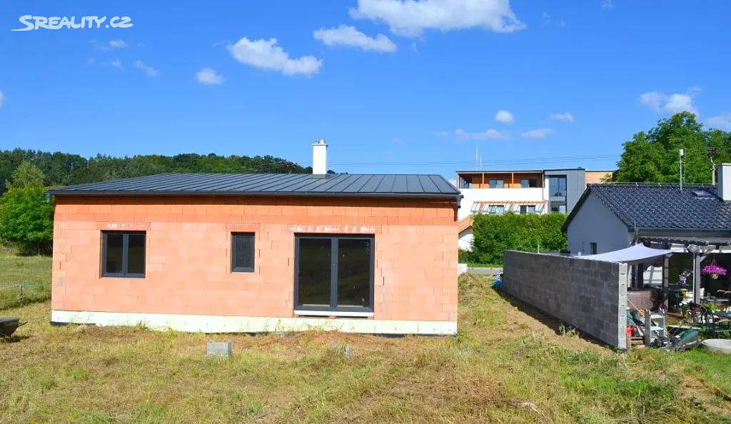 Prodej  rodinného domu 172 m², pozemek 971 m², Jižní, Vikýřovice