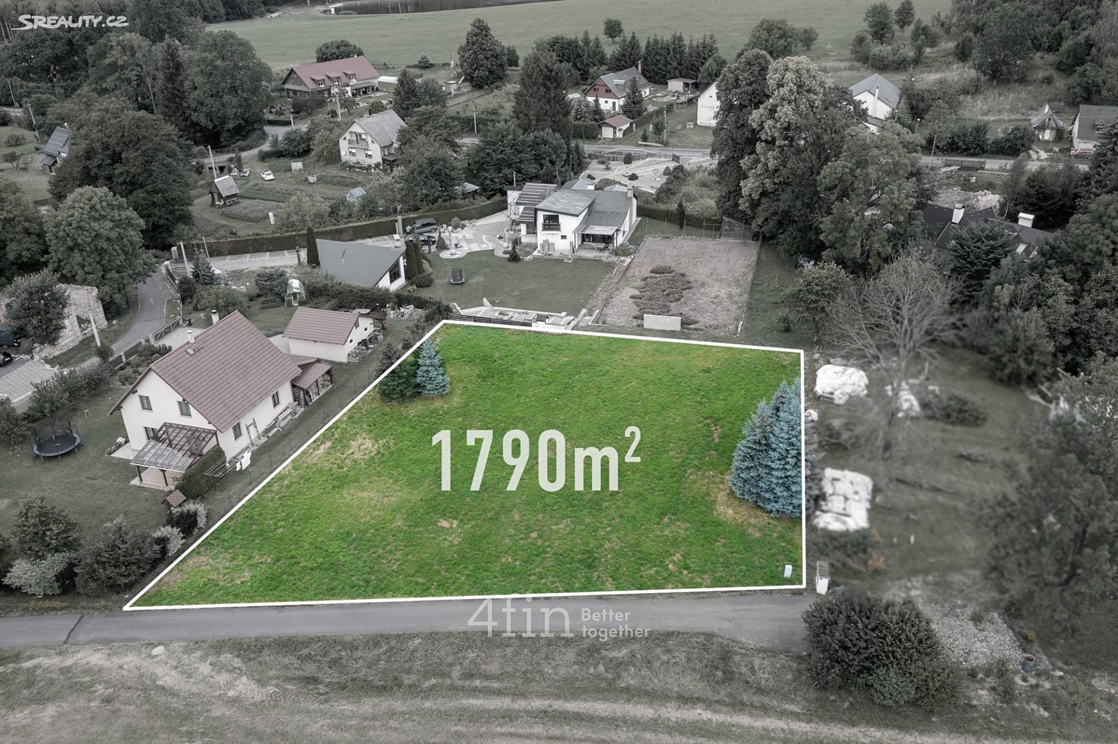 Prodej  stavebního pozemku 1 790 m², Křižany, okres Liberec