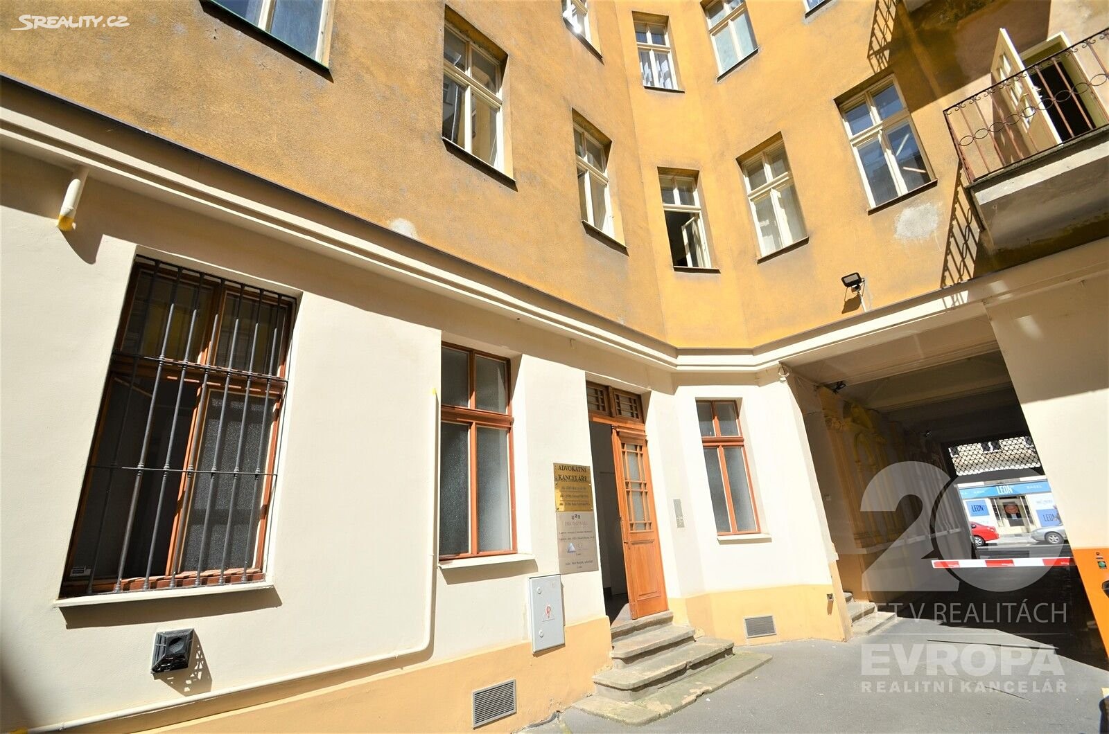 Pronájem bytu 2+1 53 m², Sokolovská, Praha 8 - Karlín