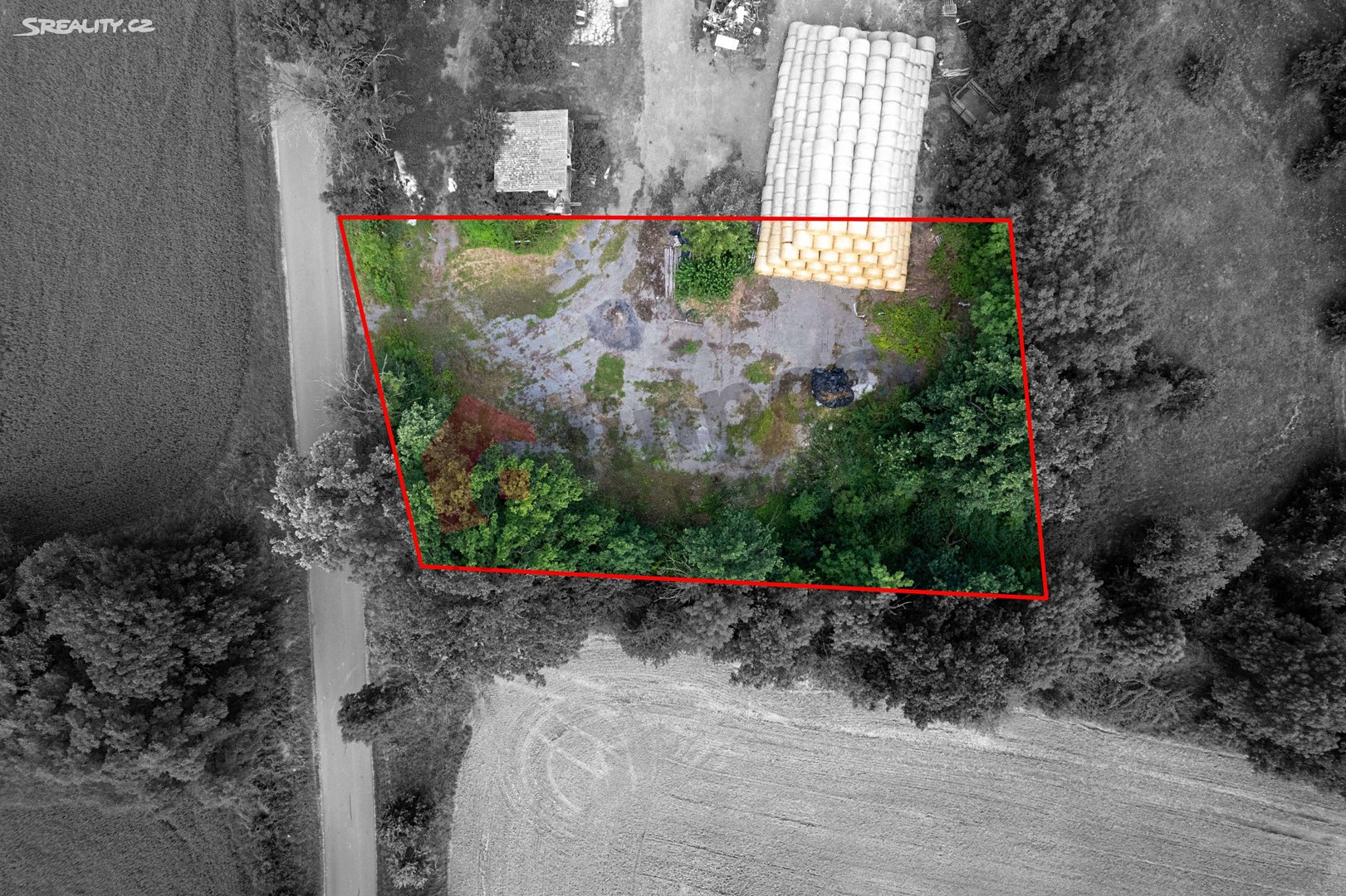 Prodej  stavebního pozemku 1 476 m², Nedrahovice, okres Příbram