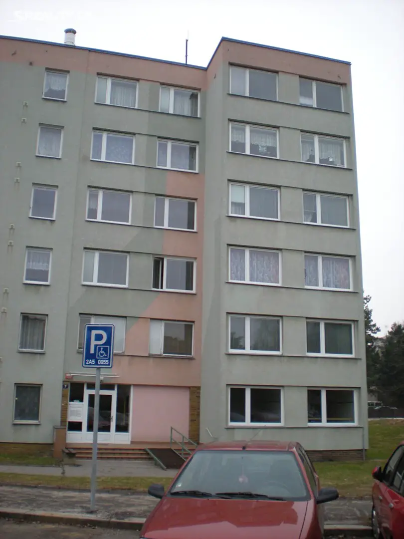 Prodej bytu 1+kk 32 m², Šimůnkova, Praha 8 - Kobylisy