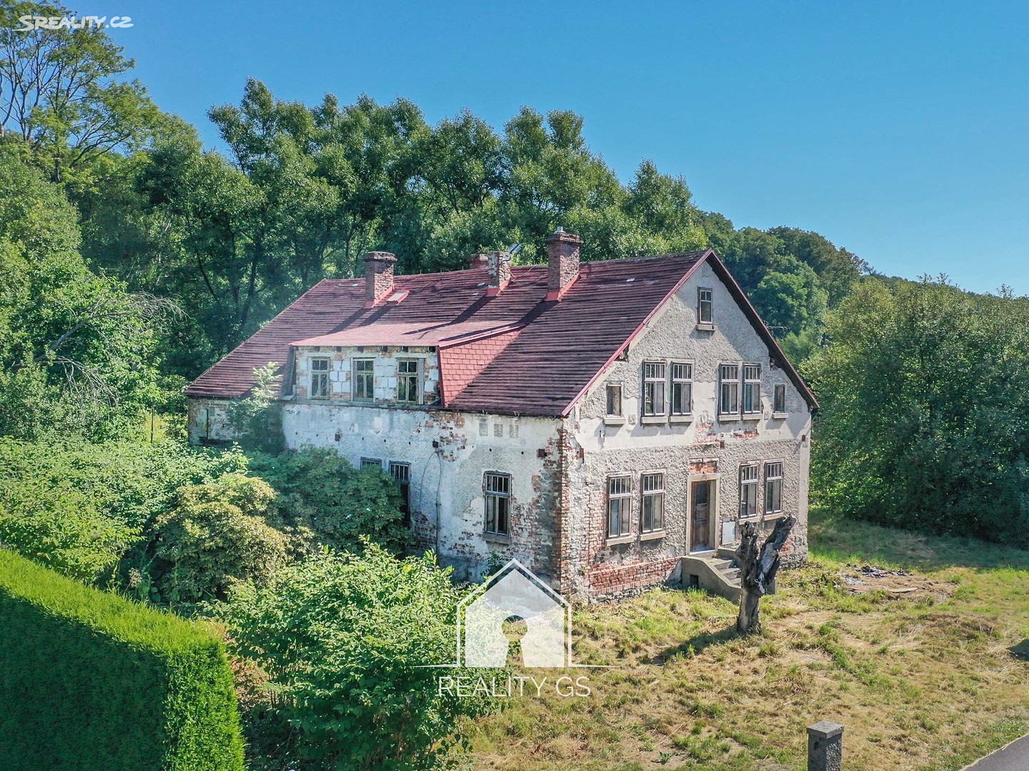 Prodej  rodinného domu 300 m², pozemek 5 440 m², Děčín, okres Děčín