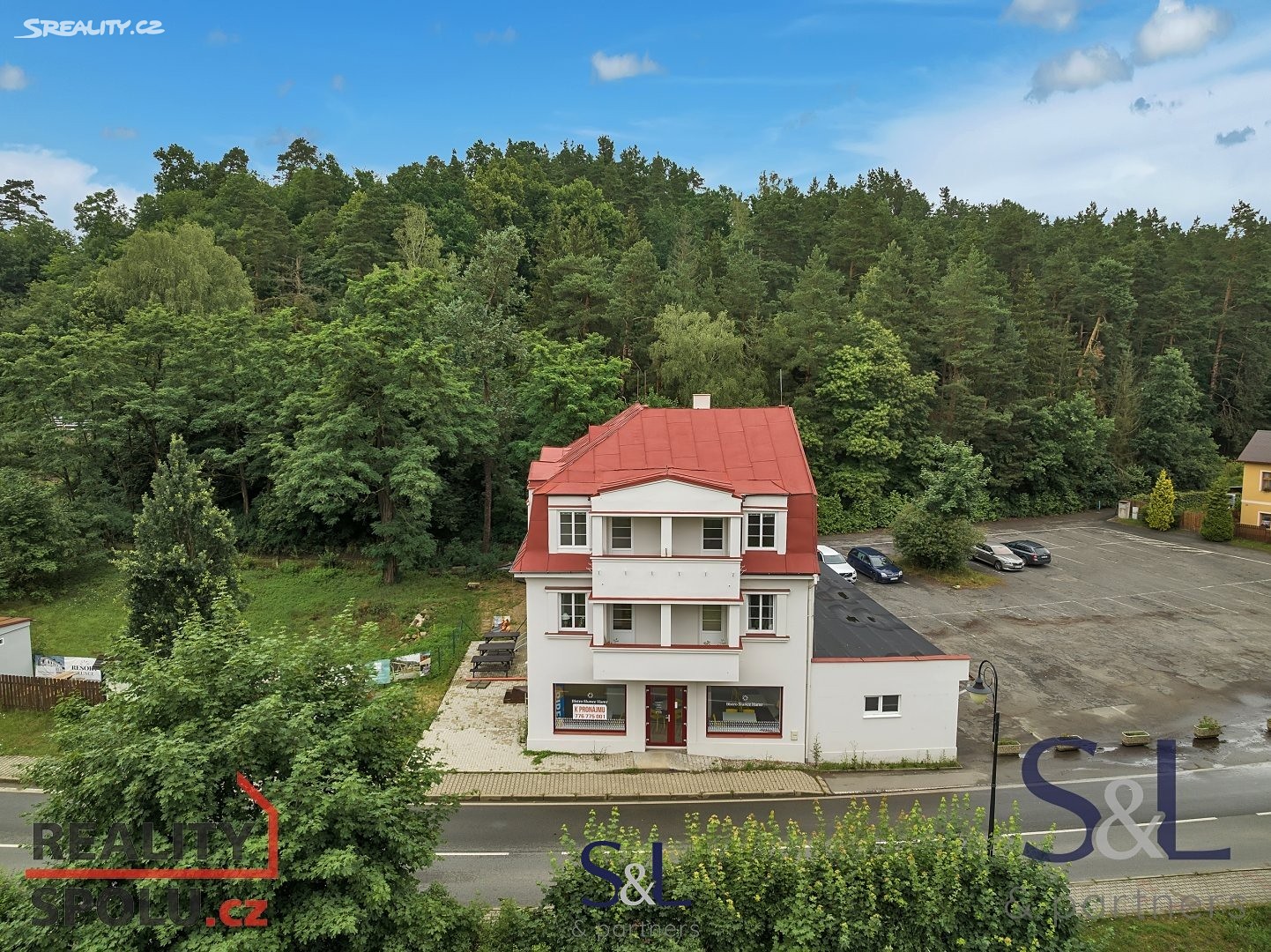 Prodej  rodinného domu 470 m², pozemek 597 m², Liberecká, Hamr na Jezeře