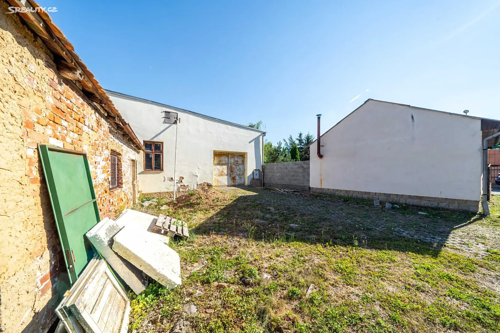 Prodej  rodinného domu 242 m², pozemek 487 m², Tlučenská, Líně