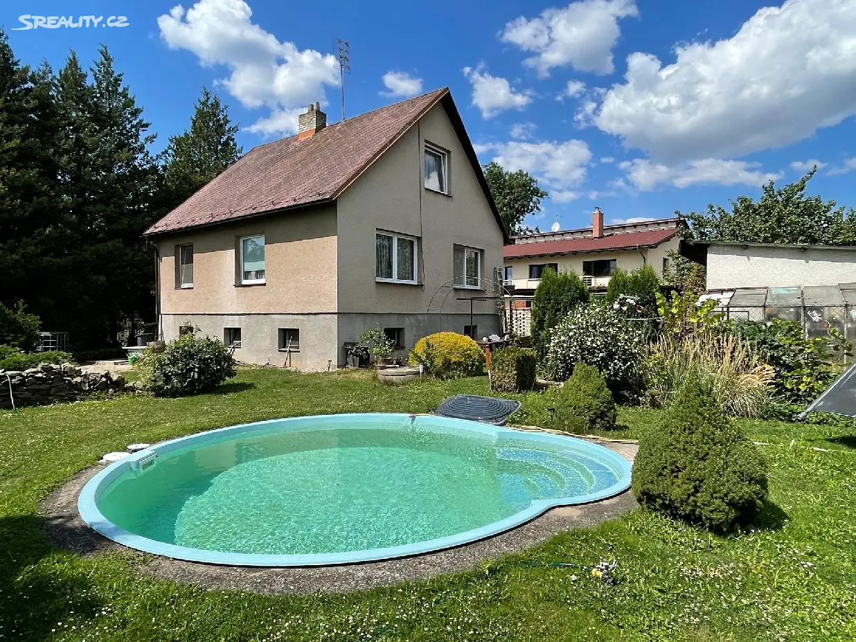 Prodej  rodinného domu 182 m², pozemek 793 m², Bohdanečská, Pardubice - Trnová