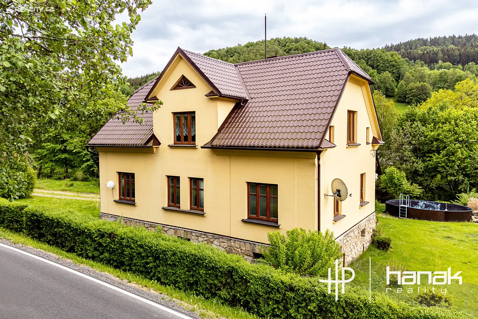 Prodej  rodinného domu 277 m², pozemek 2 355 m², Vernířovice, okres Šumperk
