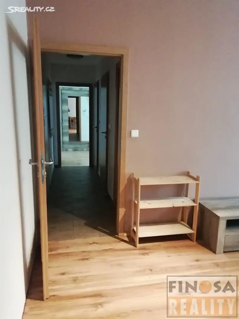 Pronájem bytu 2+1 51 m², Návětrná, Ústí nad Labem - Bukov