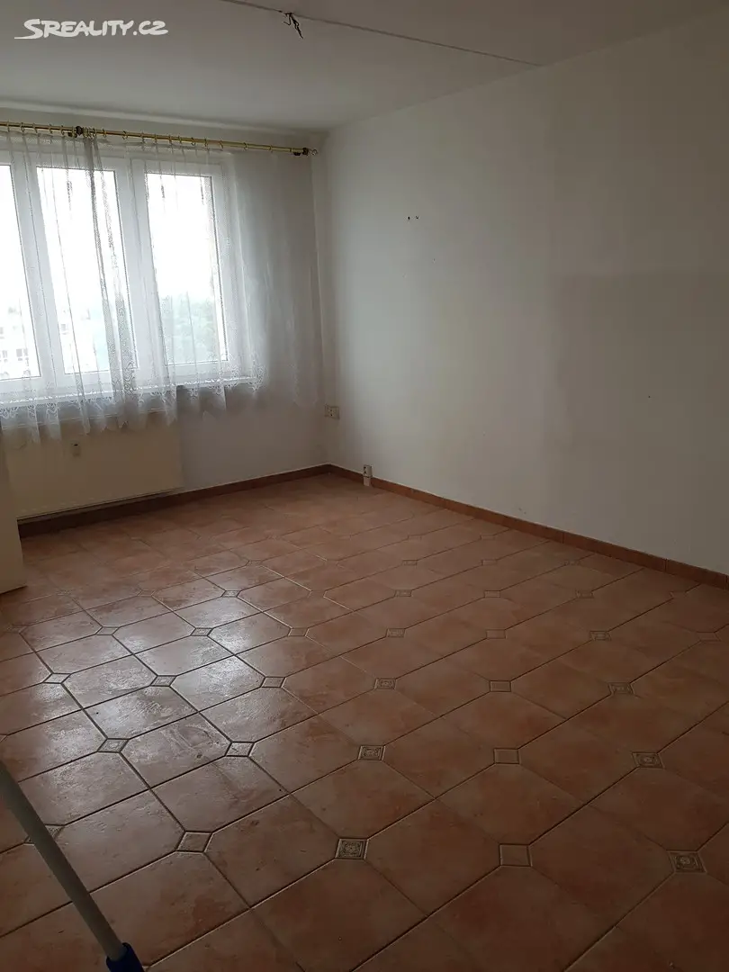 Pronájem bytu 2+1 61 m², Mládežnická, Žatec