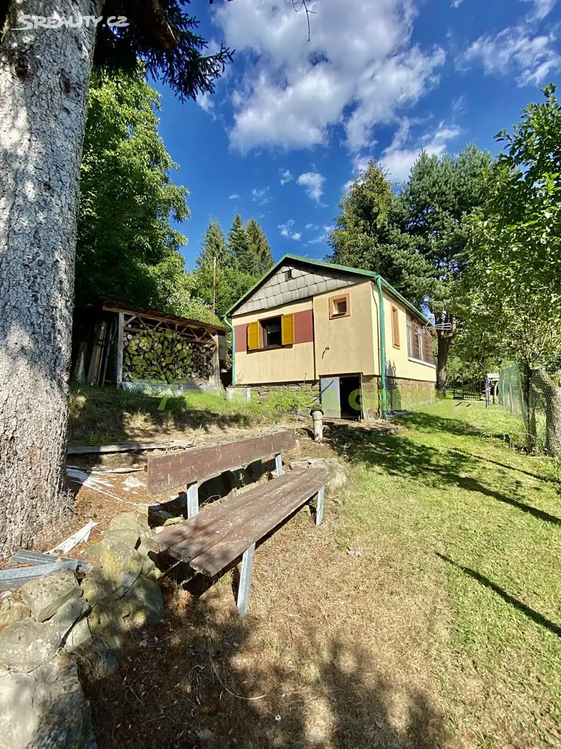 Prodej  chaty 410 m², pozemek 365 m², Rusava, okres Kroměříž