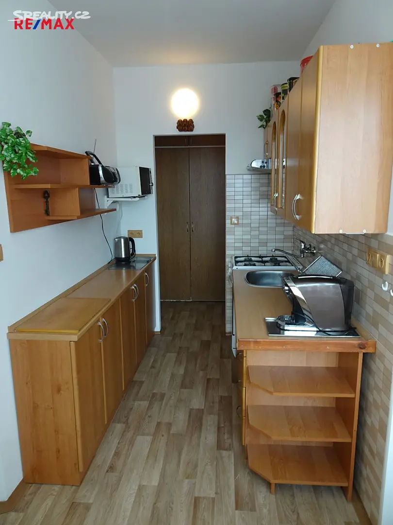 Prodej bytu 1+1 44 m², Osvobození, Pelhřimov