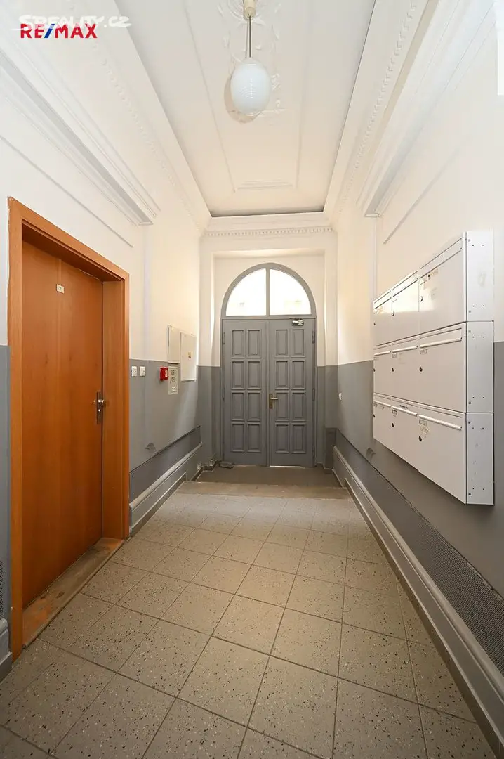 Prodej bytu 3+1 110 m², Zbuzkova, Praha 9 - Vysočany