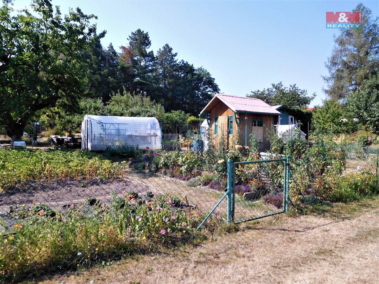 Prodej  chaty 400 m², pozemek 400 m², Chomutov, okres Chomutov
