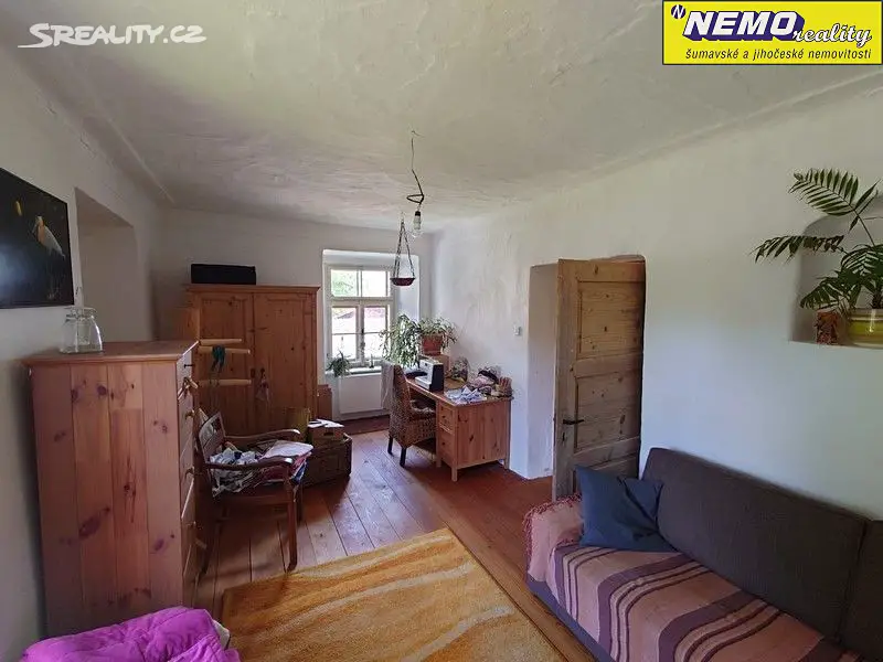 Prodej  rodinného domu 115 m², pozemek 1 441 m², Bušanovice - Dolní Nakvasovice, okres Prachatice