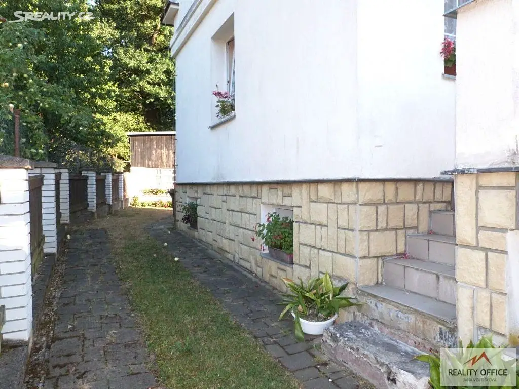 Prodej  rodinného domu 180 m², pozemek 3 125 m², Děčín - Děčín XXVIII-Folknáře, okres Děčín
