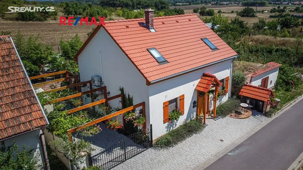 Prodej  rodinného domu 111 m², pozemek 319 m², Husova, Drnholec
