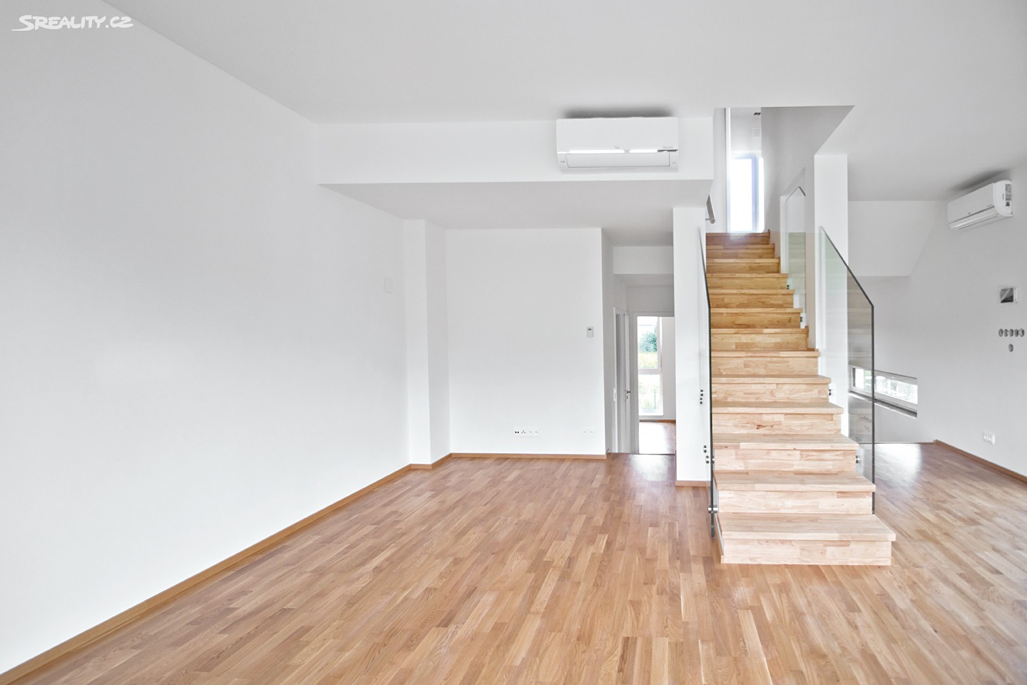 Prodej  rodinného domu 207 m², pozemek 421 m², Řevnice, okres Praha-západ