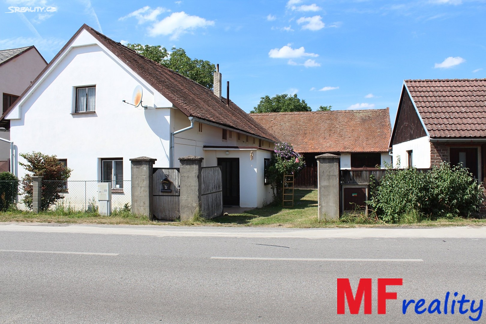 Prodej  rodinného domu 125 m², pozemek 1 427 m², Semín, okres Pardubice