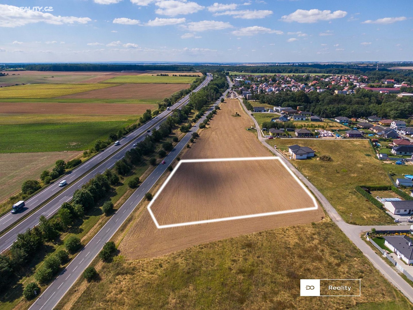 Prodej  komerčního pozemku 7 013 m², Písková Lhota, okres Mladá Boleslav
