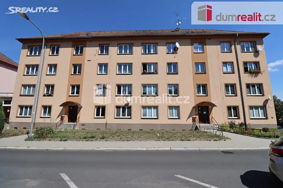 Pronájem bytu 1+kk 26 m², Školní, Karlovy Vary - Stará Role