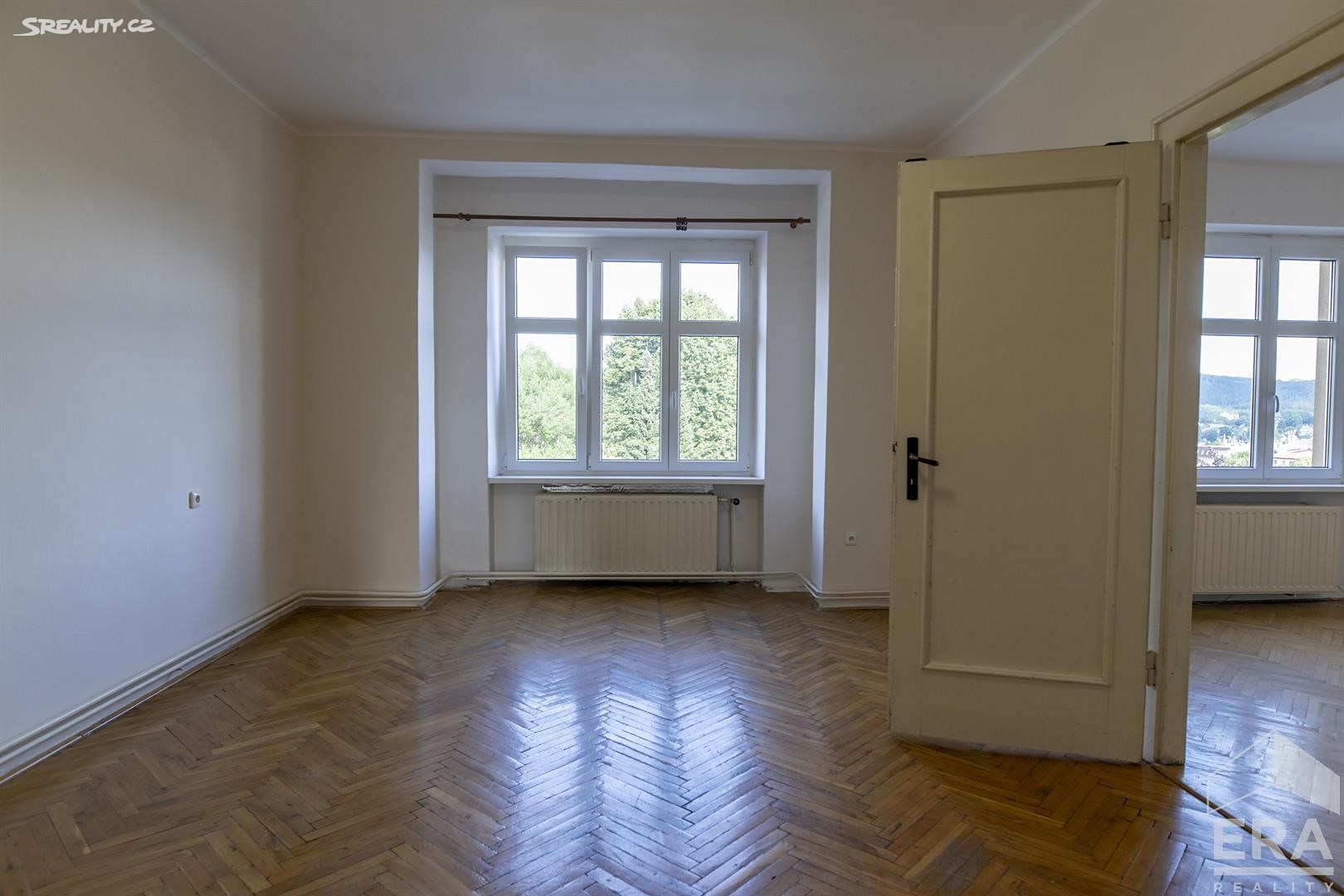 Pronájem bytu 2+1 89 m², Horní náměstí, Jablonec nad Nisou