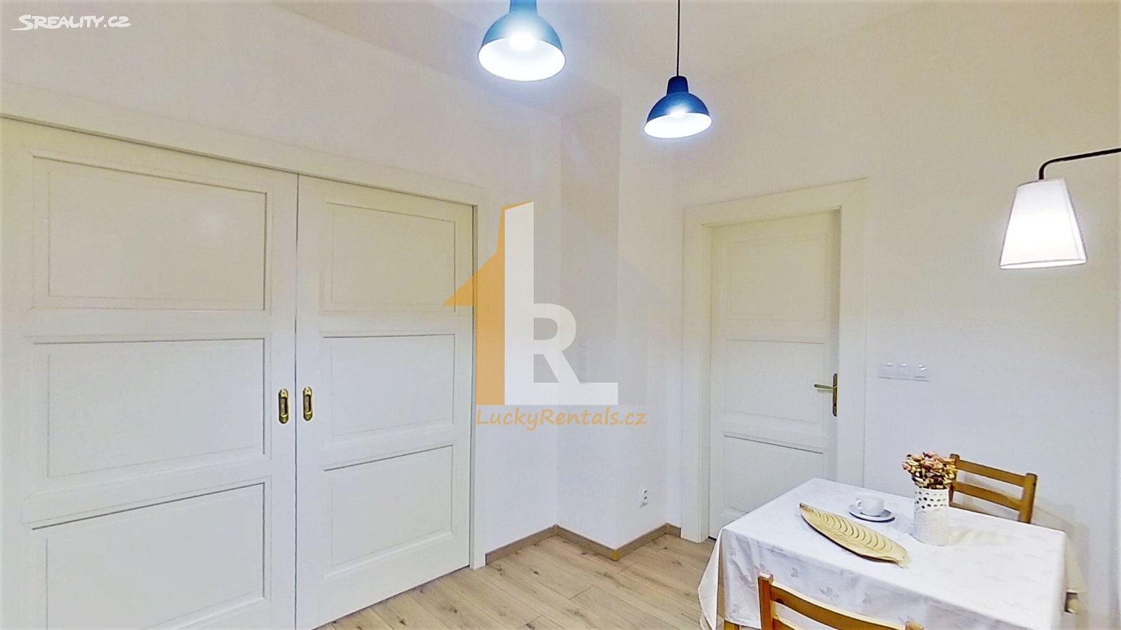 Pronájem bytu 2+1 59 m², Podolská, Praha 4 - Podolí