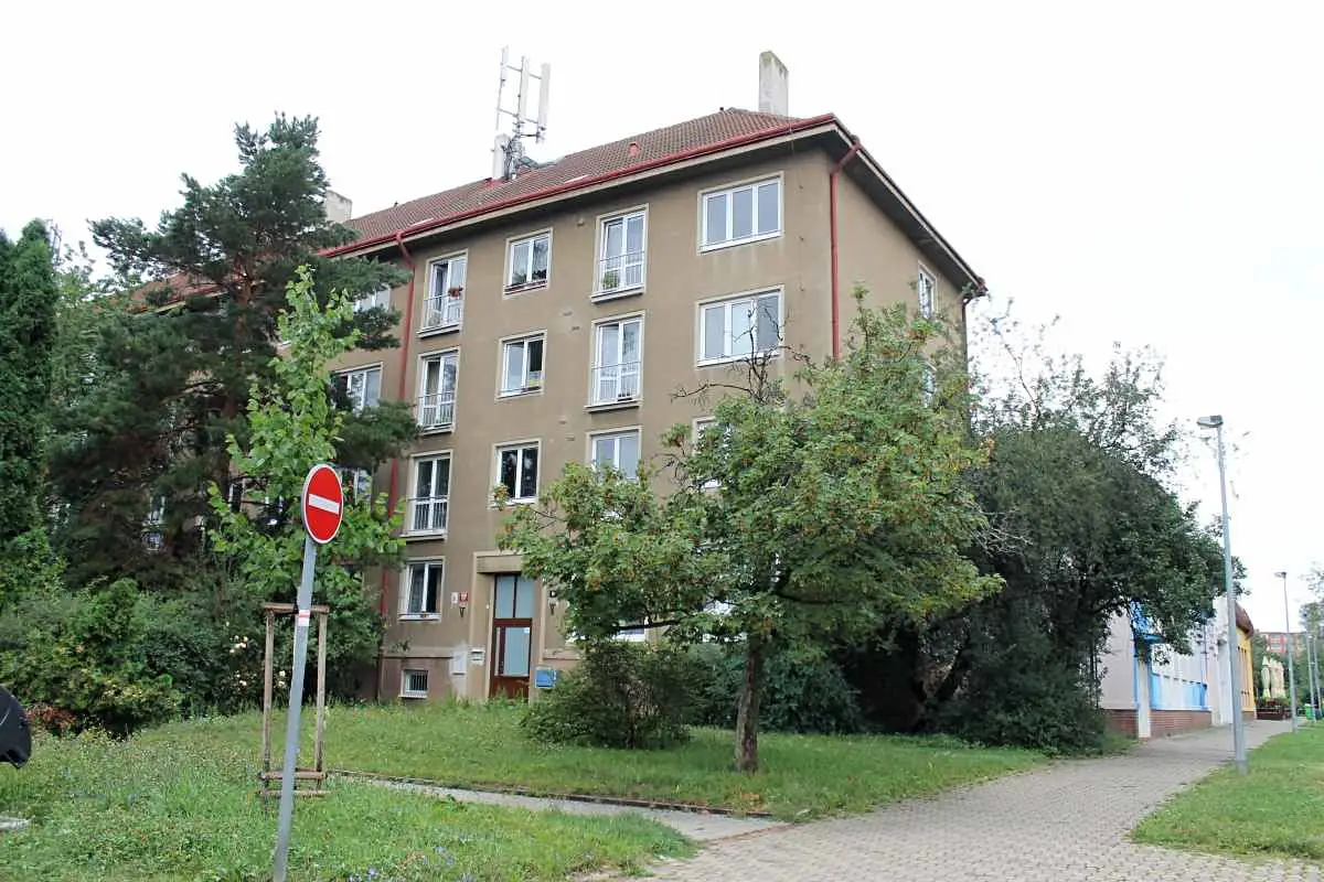 Pronájem bytu 2+1 54 m², Brigádníků, Praha 10 - Strašnice