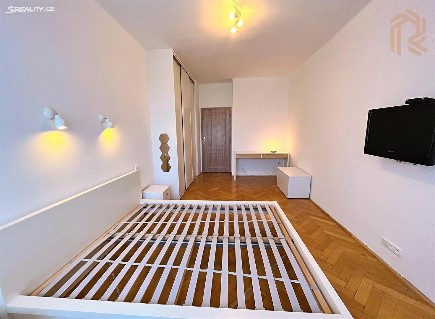Pronájem bytu 2+1 78 m², Novorossijská, Praha 10 - Vršovice