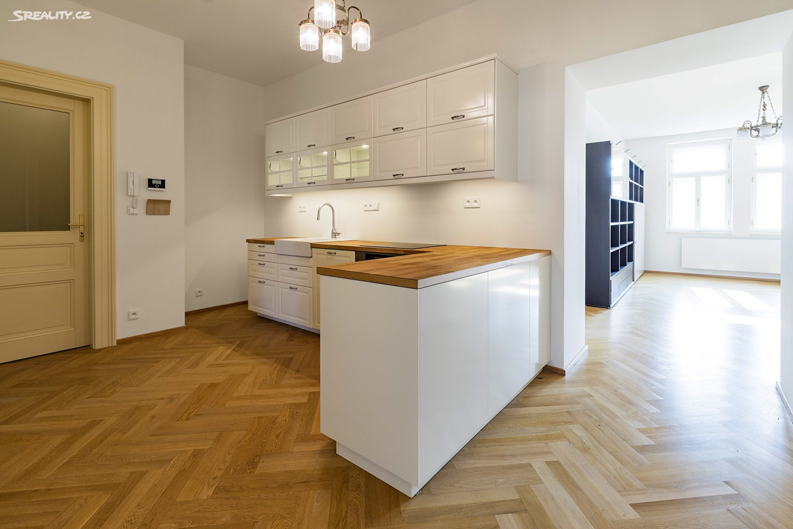 Pronájem bytu 3+1 93 m², Vinohradská, Praha 2 - Vinohrady