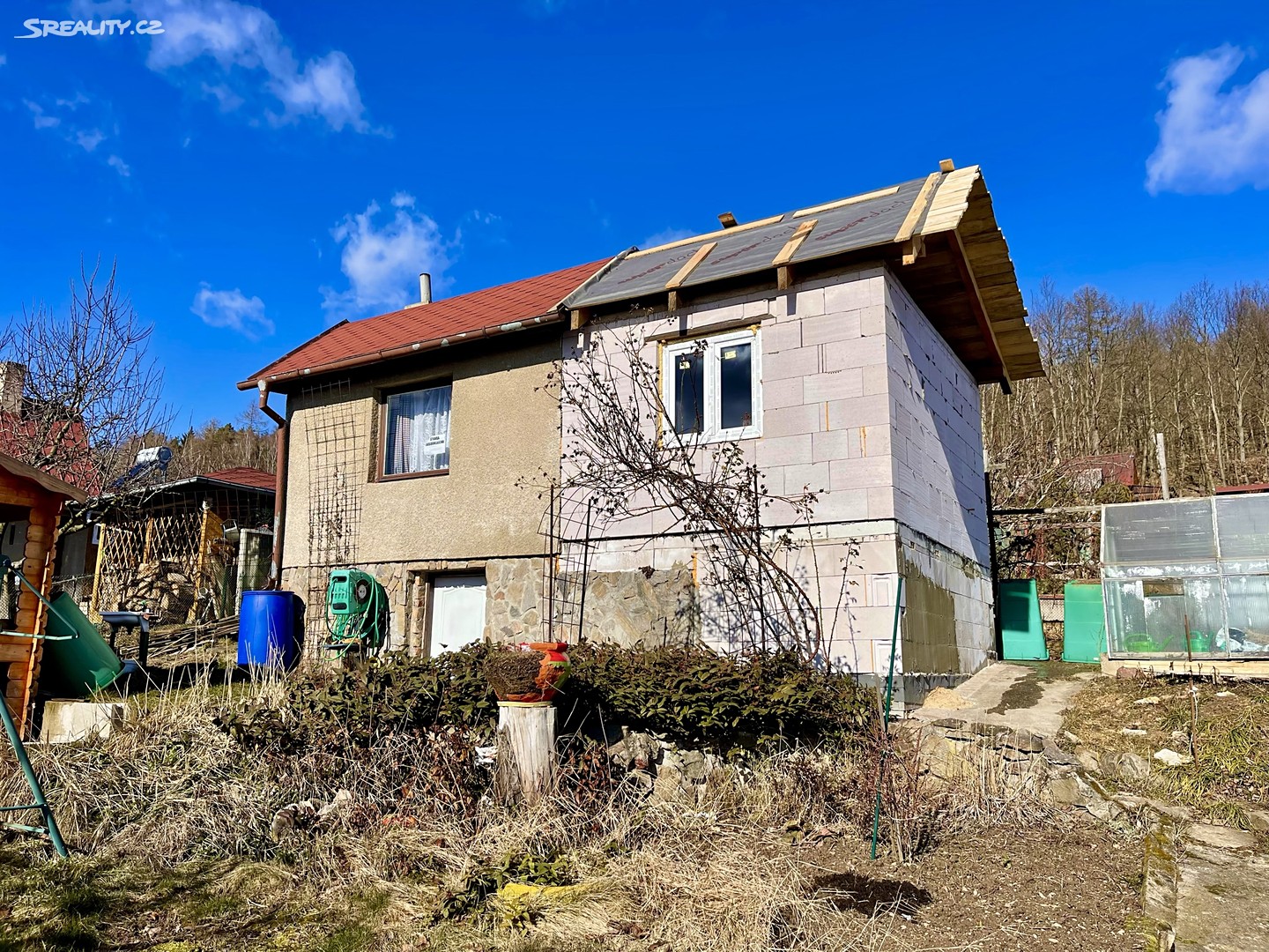 Prodej  chaty 40 m², pozemek 268 m², Klášterec nad Ohří, okres Chomutov