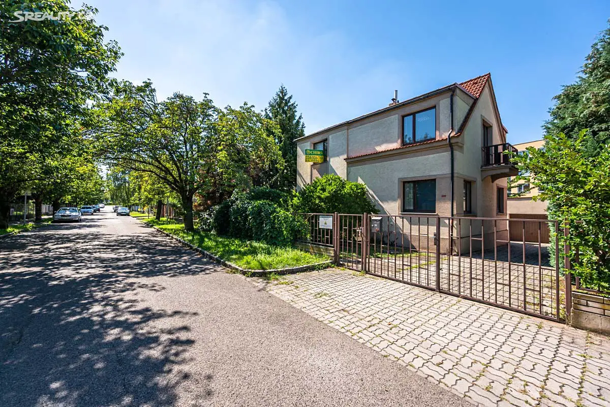 Prodej  rodinného domu 172 m², pozemek 716 m², Prachatická, Praha 9 - Letňany